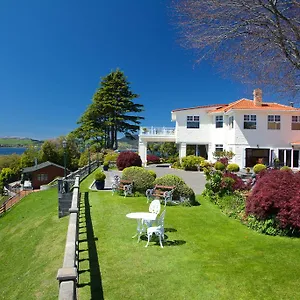 On The Point - Lake 5*, Rotorua New Zealand